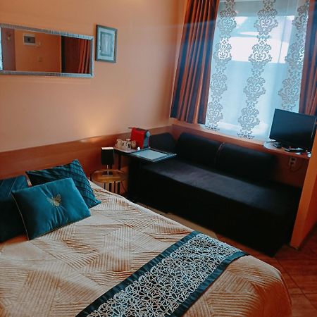 "Vanilla" Pokoje I Apartamenty Nad Brzegiem Jeziora โอคุนินกา ภายนอก รูปภาพ