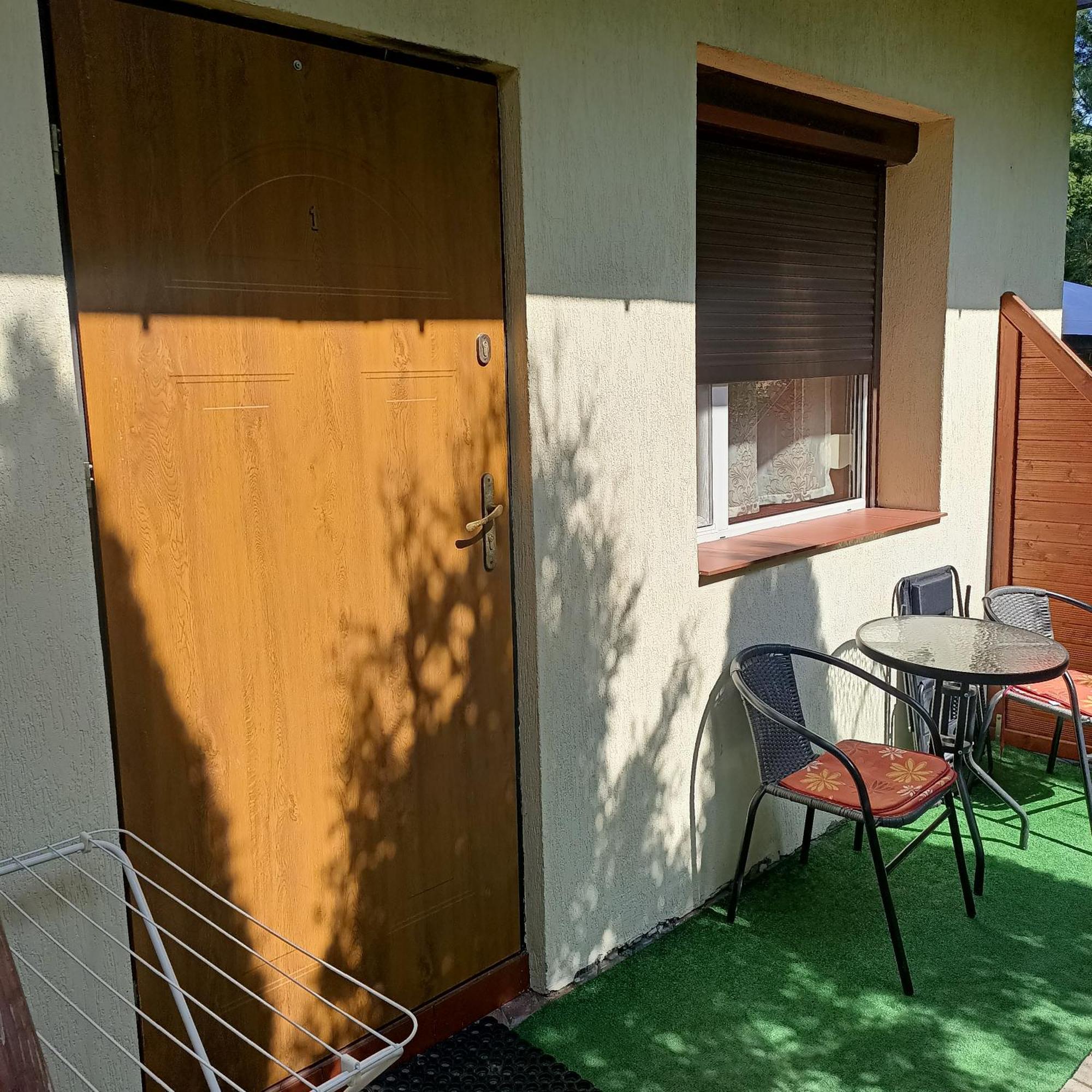 "Vanilla" Pokoje I Apartamenty Nad Brzegiem Jeziora โอคุนินกา ภายนอก รูปภาพ