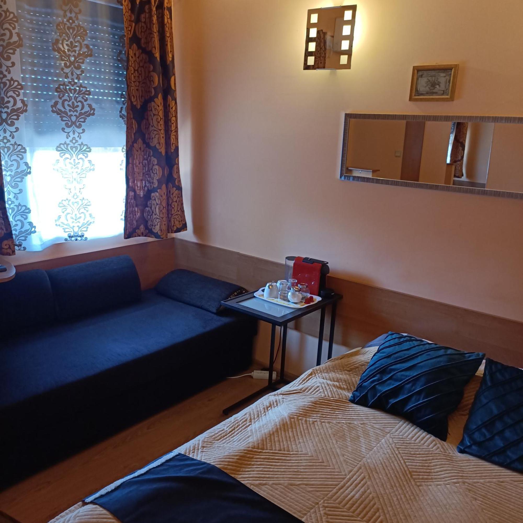 "Vanilla" Pokoje I Apartamenty Nad Brzegiem Jeziora โอคุนินกา ภายนอก รูปภาพ